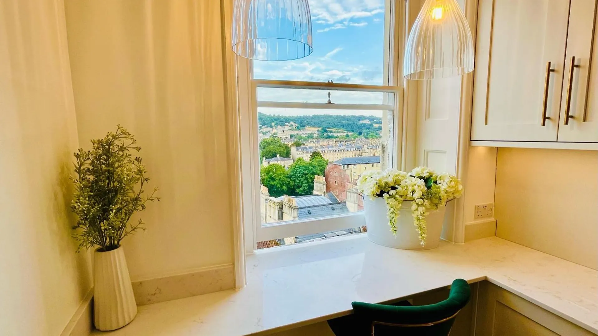 The Paragon Penthouse - Stunning Views Over Bath! 0*, Bath United Kingdom